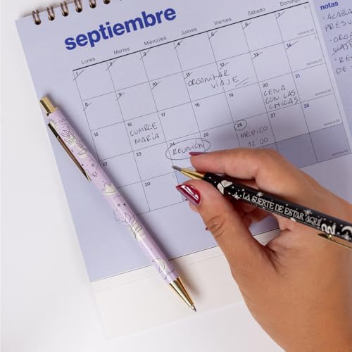 Set de bolígrafos “La suerte de estar aquí” – Escribe con magia y estilo