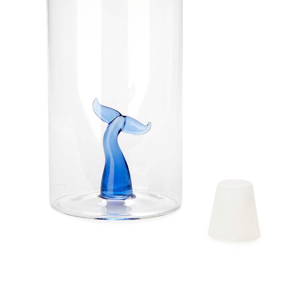 Botella con ballena – Hidratación a lo grande