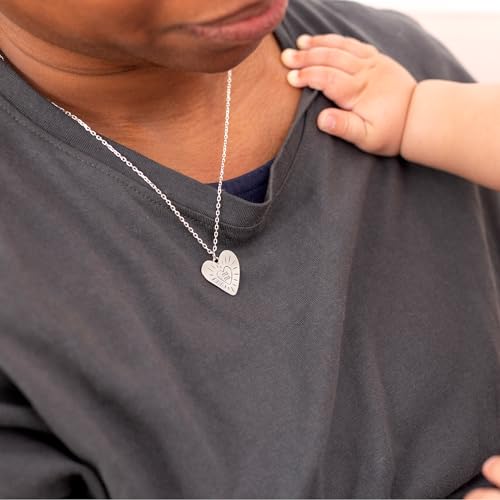 Collar mamá – Plata con corazón y mensaje grabado
