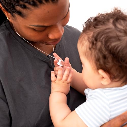 Collar mamá – Plata con corazón y mensaje grabado