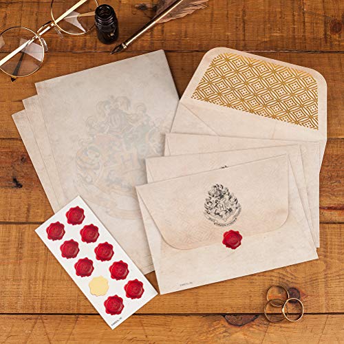 Set de escritura Hogwarts – Envía cartas con magia y sello de cera