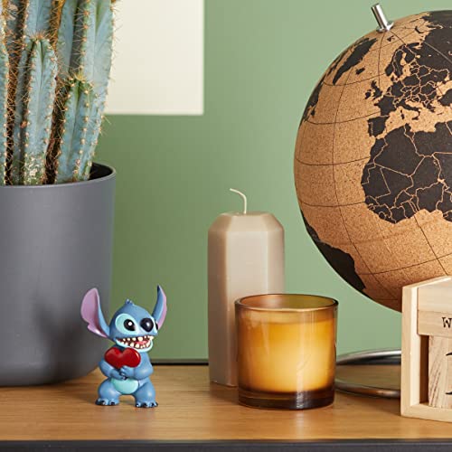 Stitch con corazón en las manos – Amor a lo Lilo & Stitch