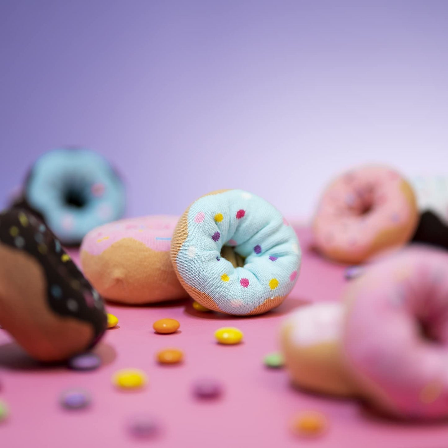 Calcetines donut rosa – Dulzura irresistible para tus pasos