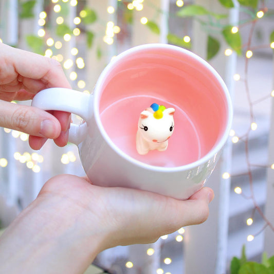 Taza cerámica con unicornio 3D – Magia en cada sorbo