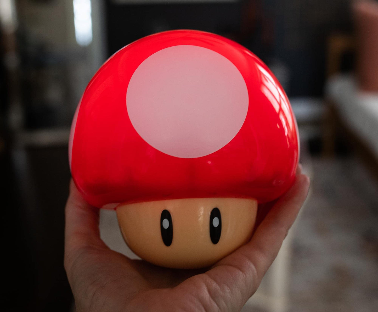 Mini lámpara Champiñón Mario – Cambia de color y sube de nivel