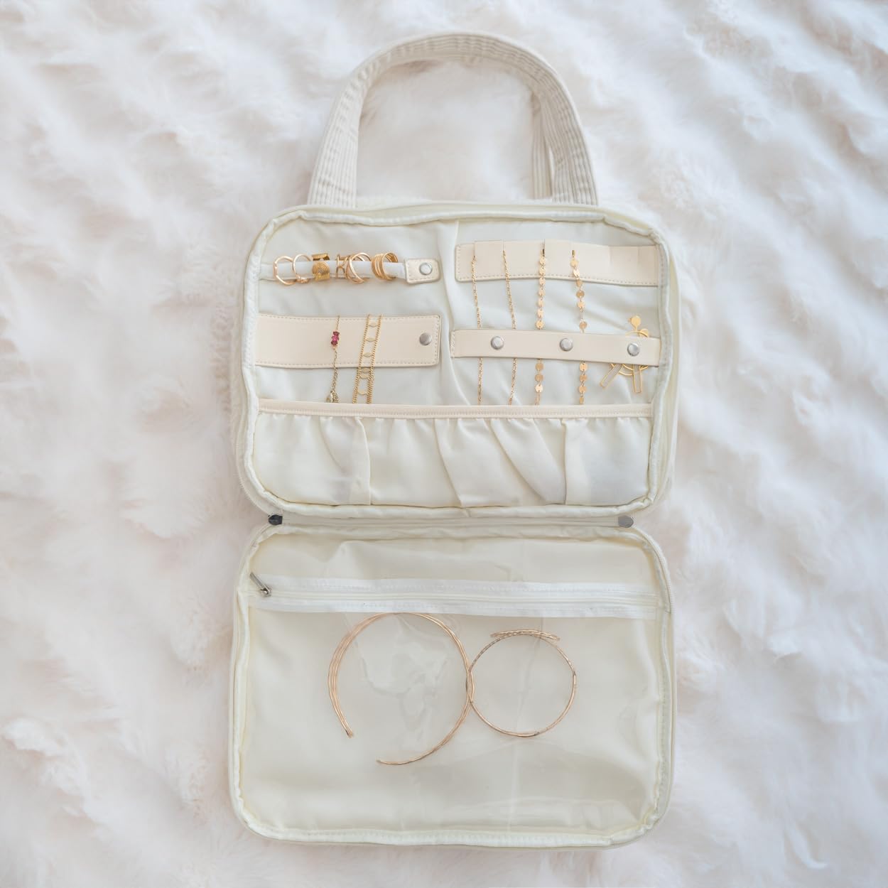Neceser Teddy – Colgante, suave y con compartimentos