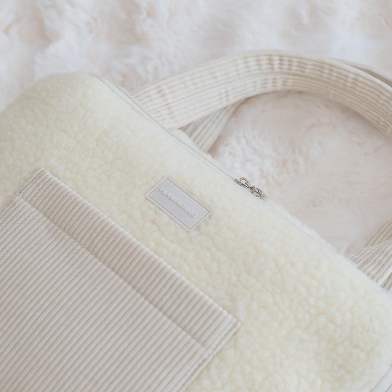 Neceser Teddy – Colgante, suave y con compartimentos