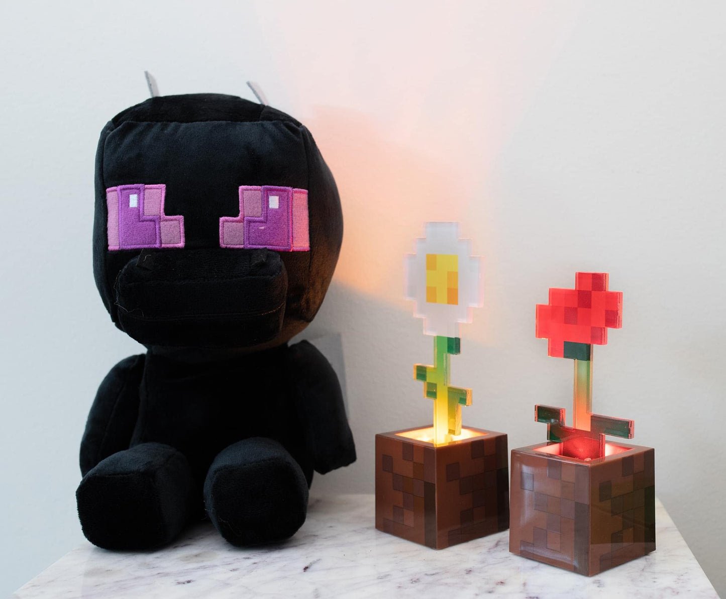 Maceta Minecraft – Flores en bloque y luz ambiental