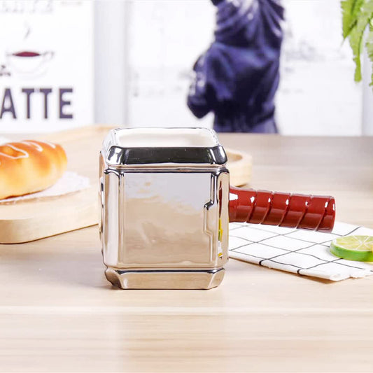 Taza martillo de Thor – Café con poder mitológico