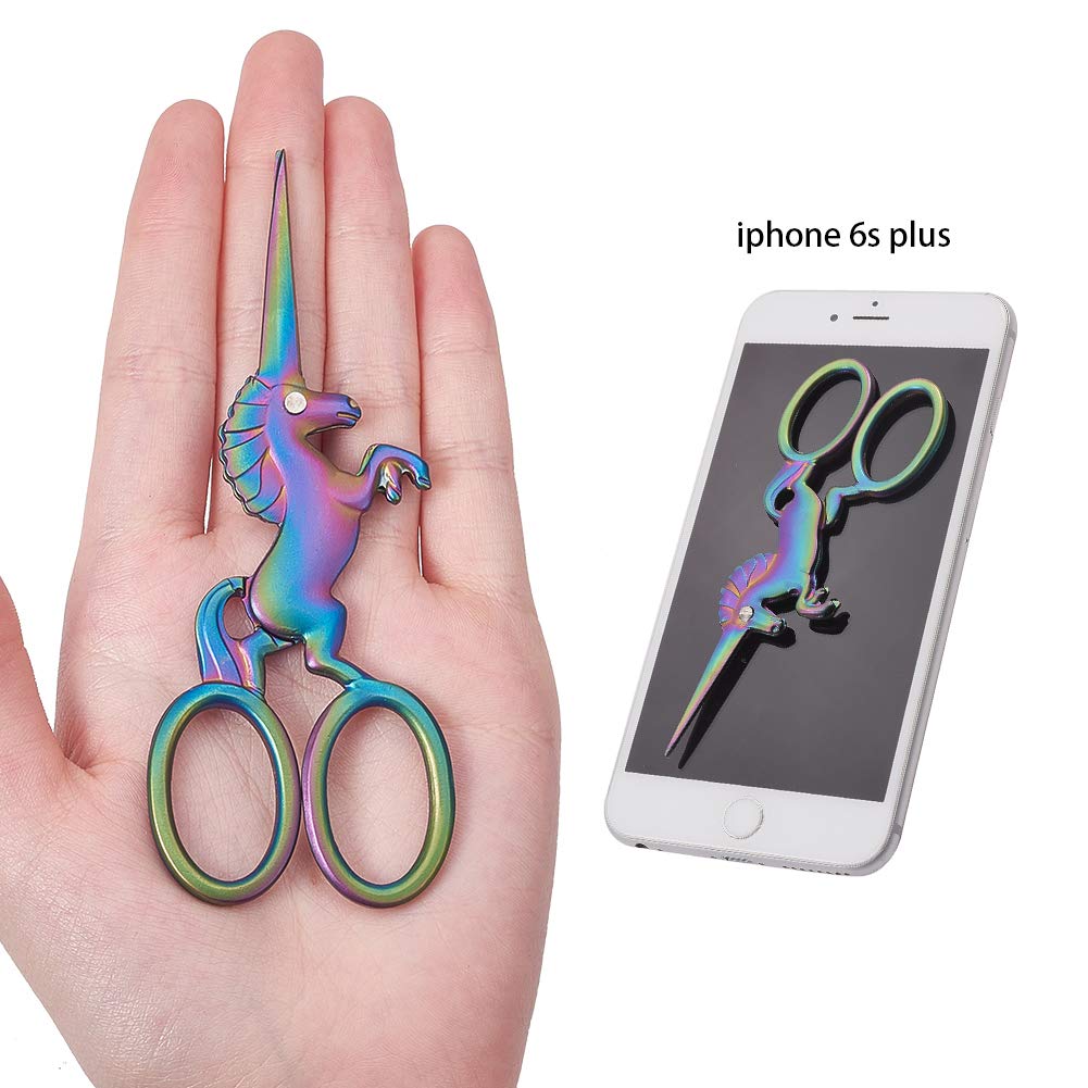 Tijeras unicornio – Bordado mágico y colorido