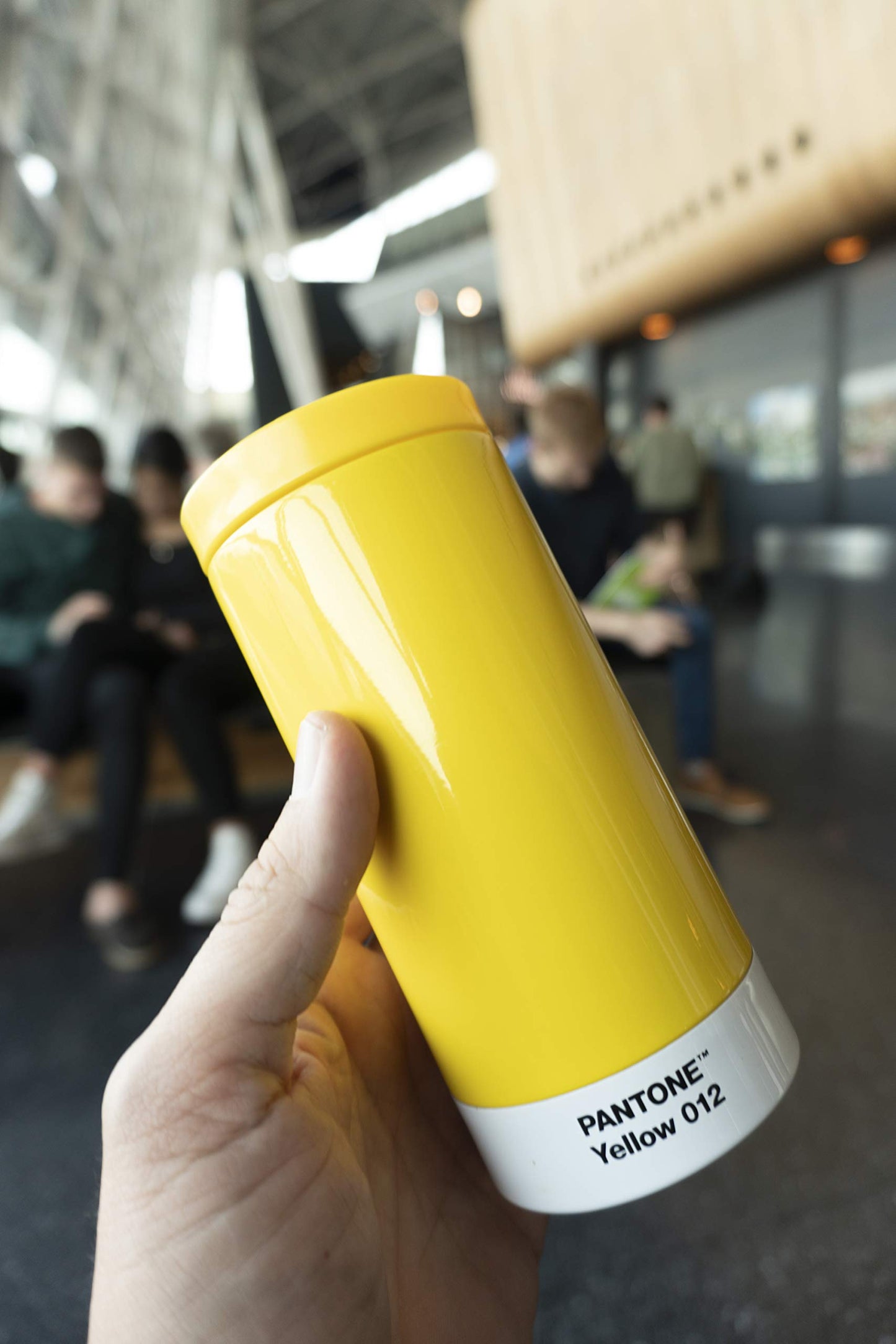 Copenhagen design Pantone To Go, Stainless Steel Travel mug/Thermo Cup, 430 ml, Yellow 012 C, Acero Inoxidable, ABS (acrilonitrilo butadieno estireno), 75 mm
