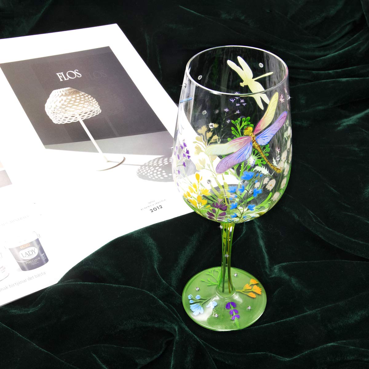 Copa de vino libélulas – Alas que brindan en cristal