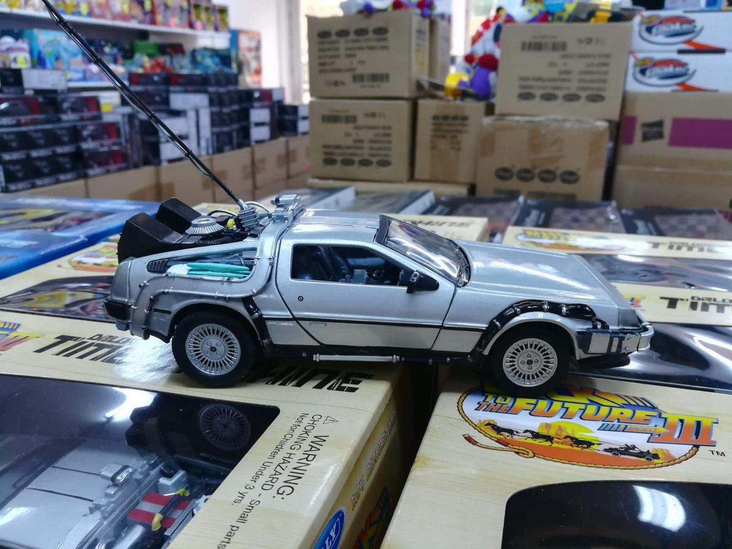 Delorean – Réplica de Regreso al Futuro