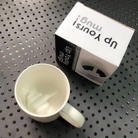 Taza dedo rebelde 3D – Para desayunos sin filtro