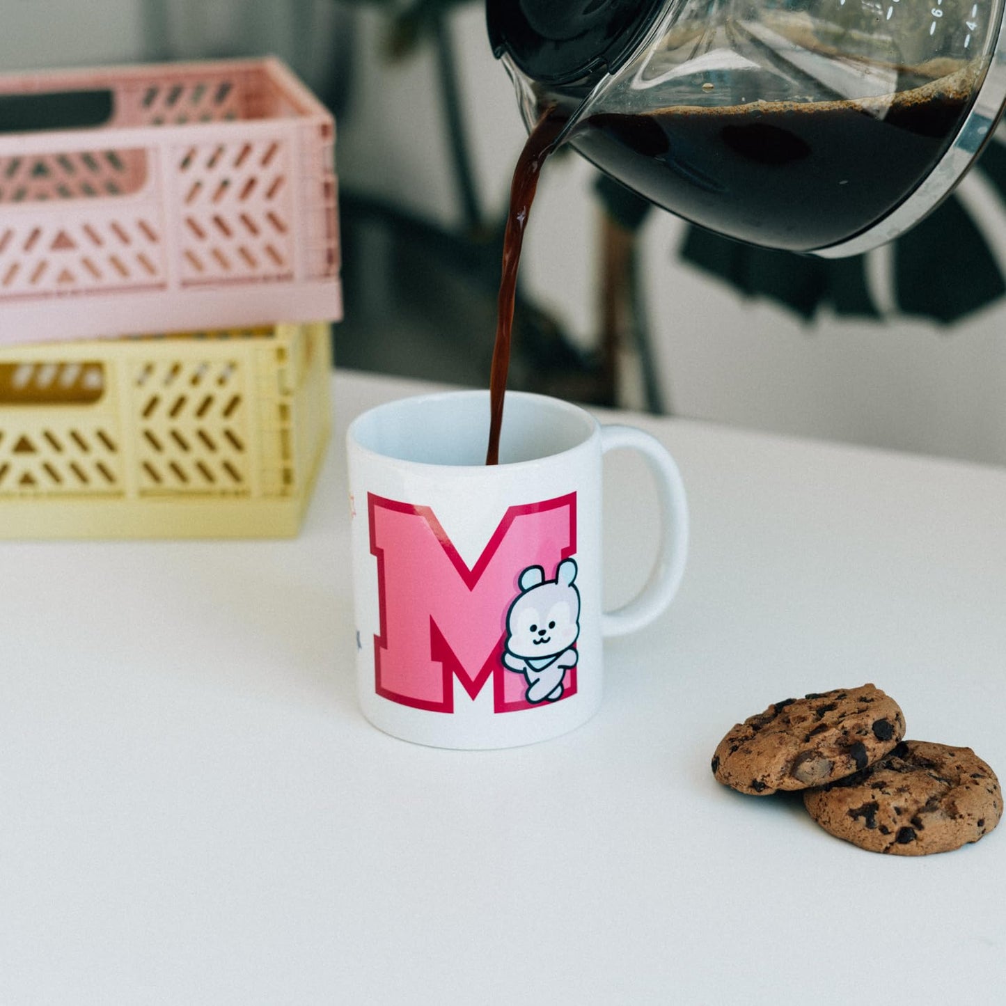 Taza Mang BT21 – El ritmo del café con mucho corazón