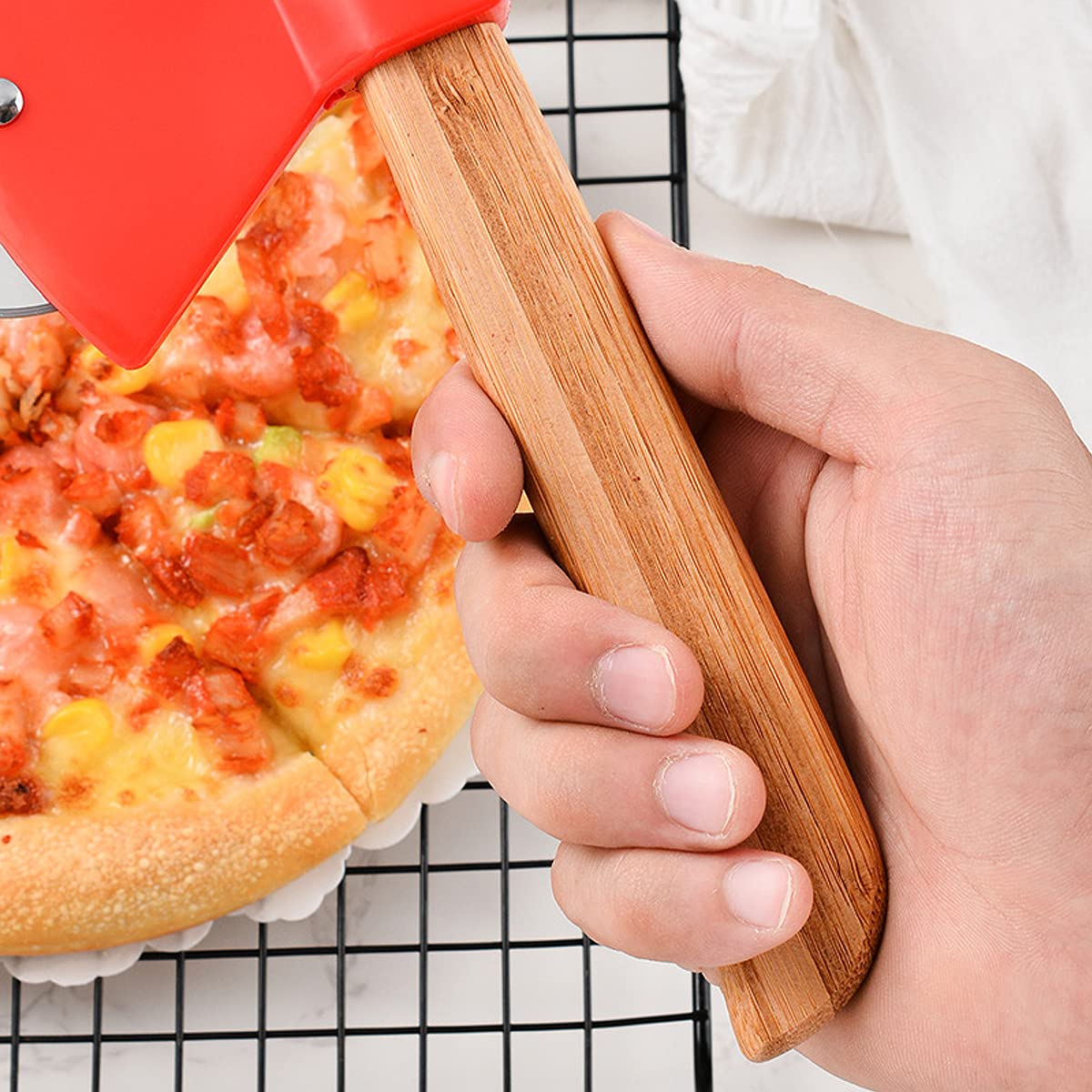 Cortapizza hacha – Parte la masa como un leñador