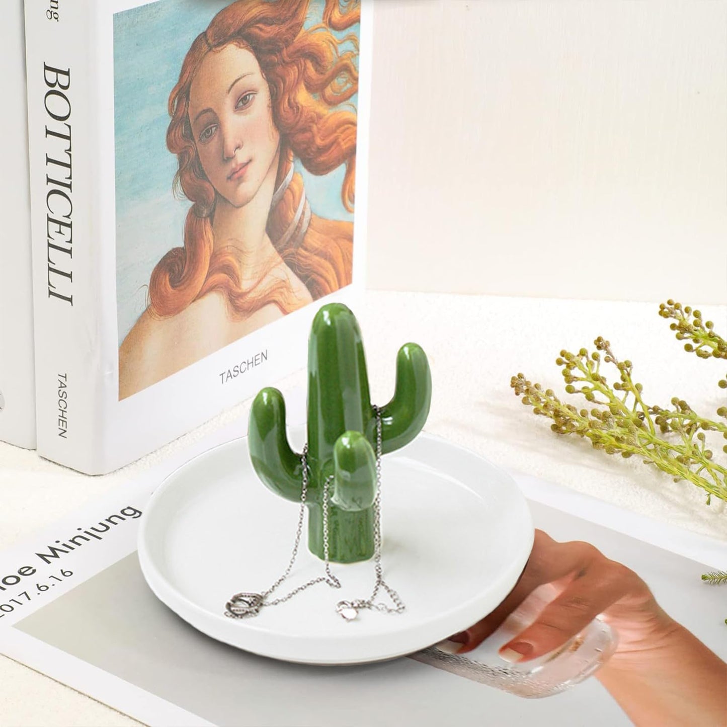 Plato joyas de cactus – Anillos con toque desértico