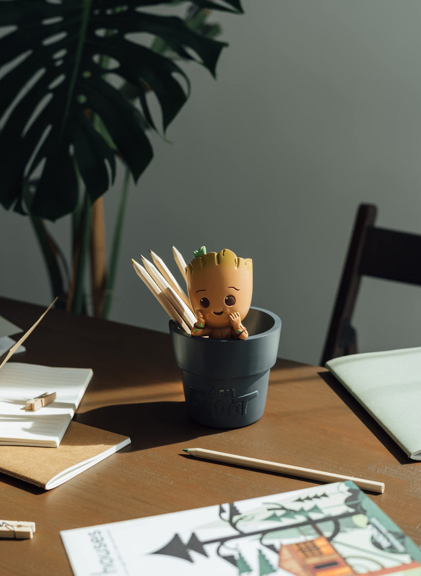 Lapicero Groot – Tu escritorio dice «yo soy Groot»