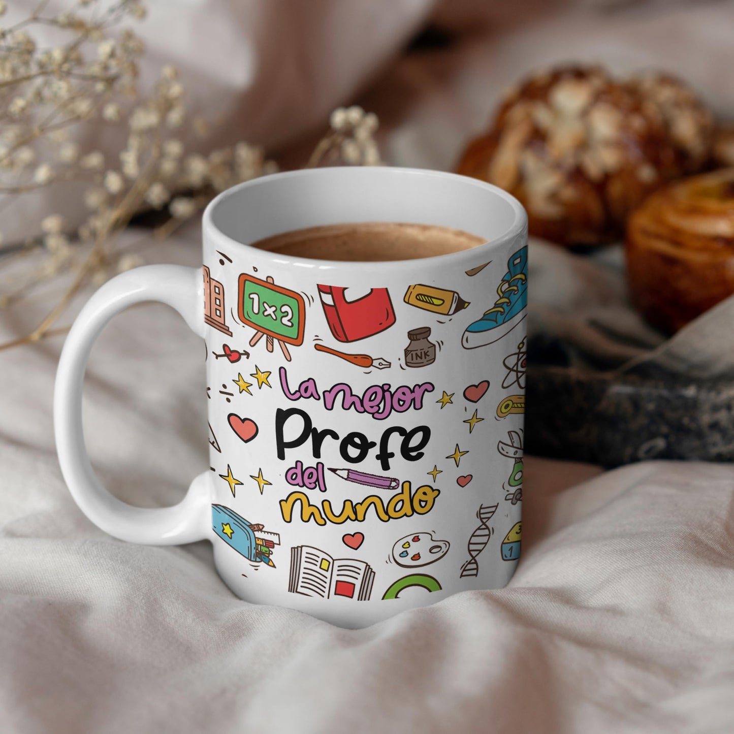 Taza “La mejor profe del mundo” – Café con cariño para tu maestra favorita