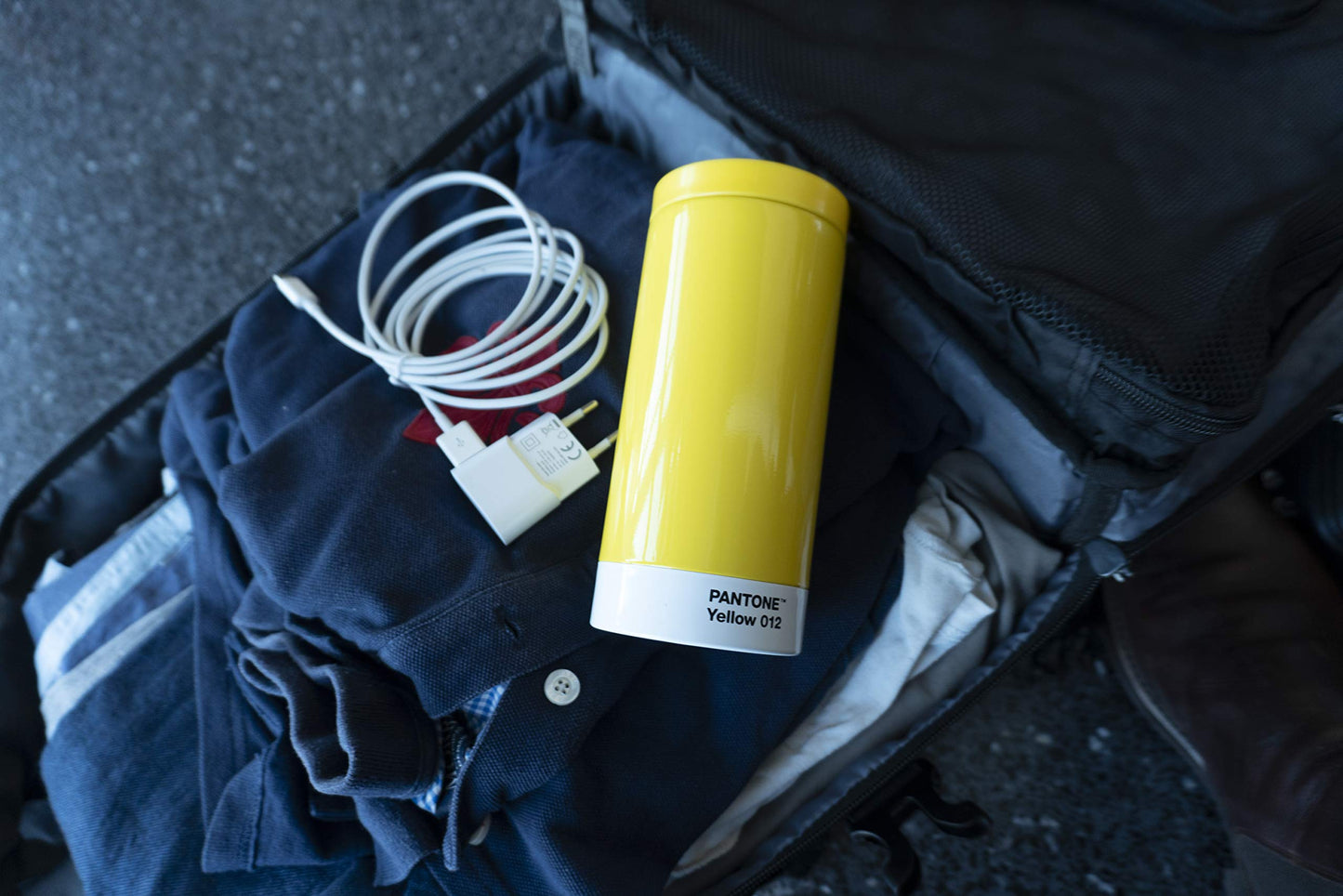 Copenhagen design Pantone To Go, Stainless Steel Travel mug/Thermo Cup, 430 ml, Yellow 012 C, Acero Inoxidable, ABS (acrilonitrilo butadieno estireno), 75 mm