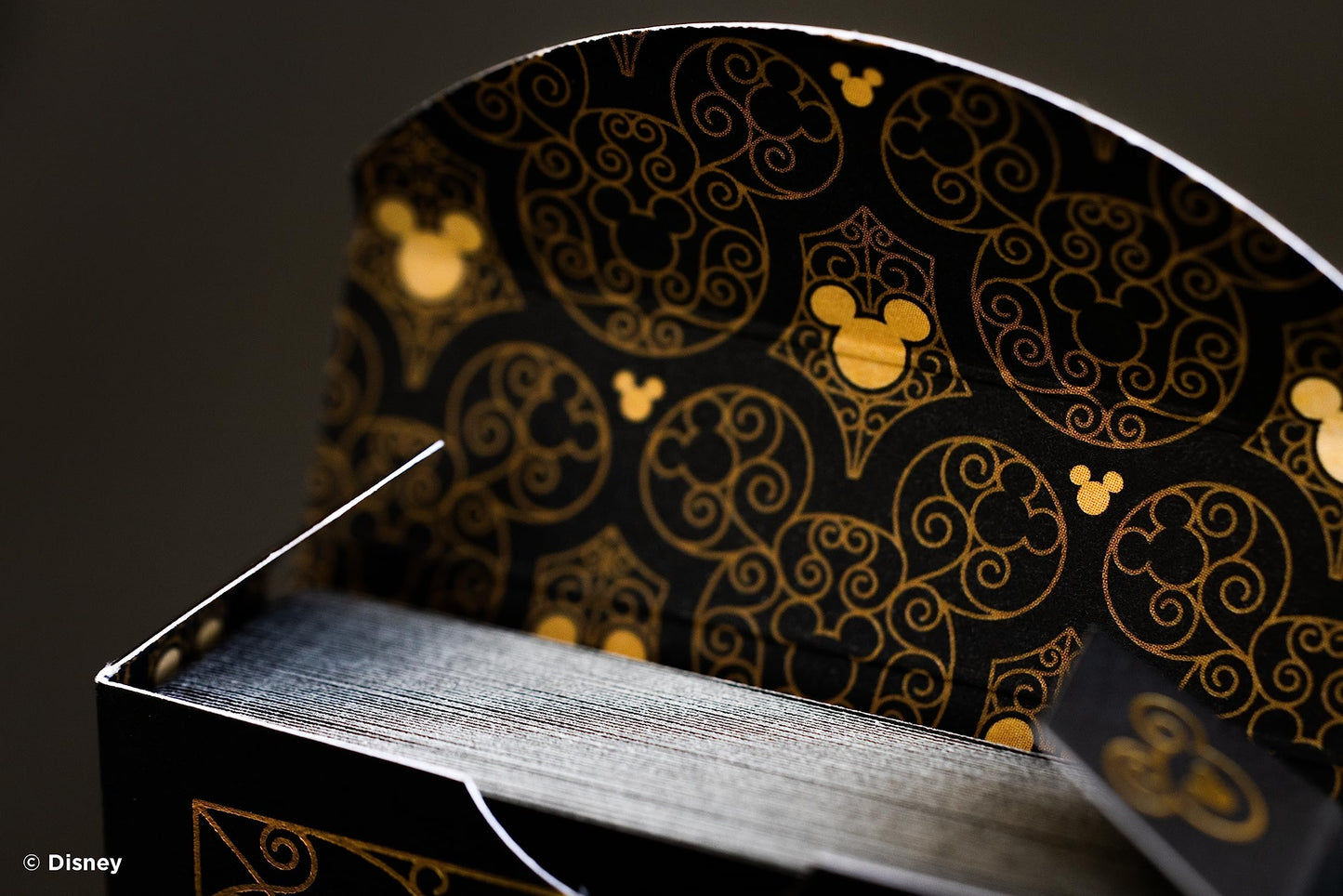 Baraja Bicycle Mickey Gold – Magia clásica con estilo Disney