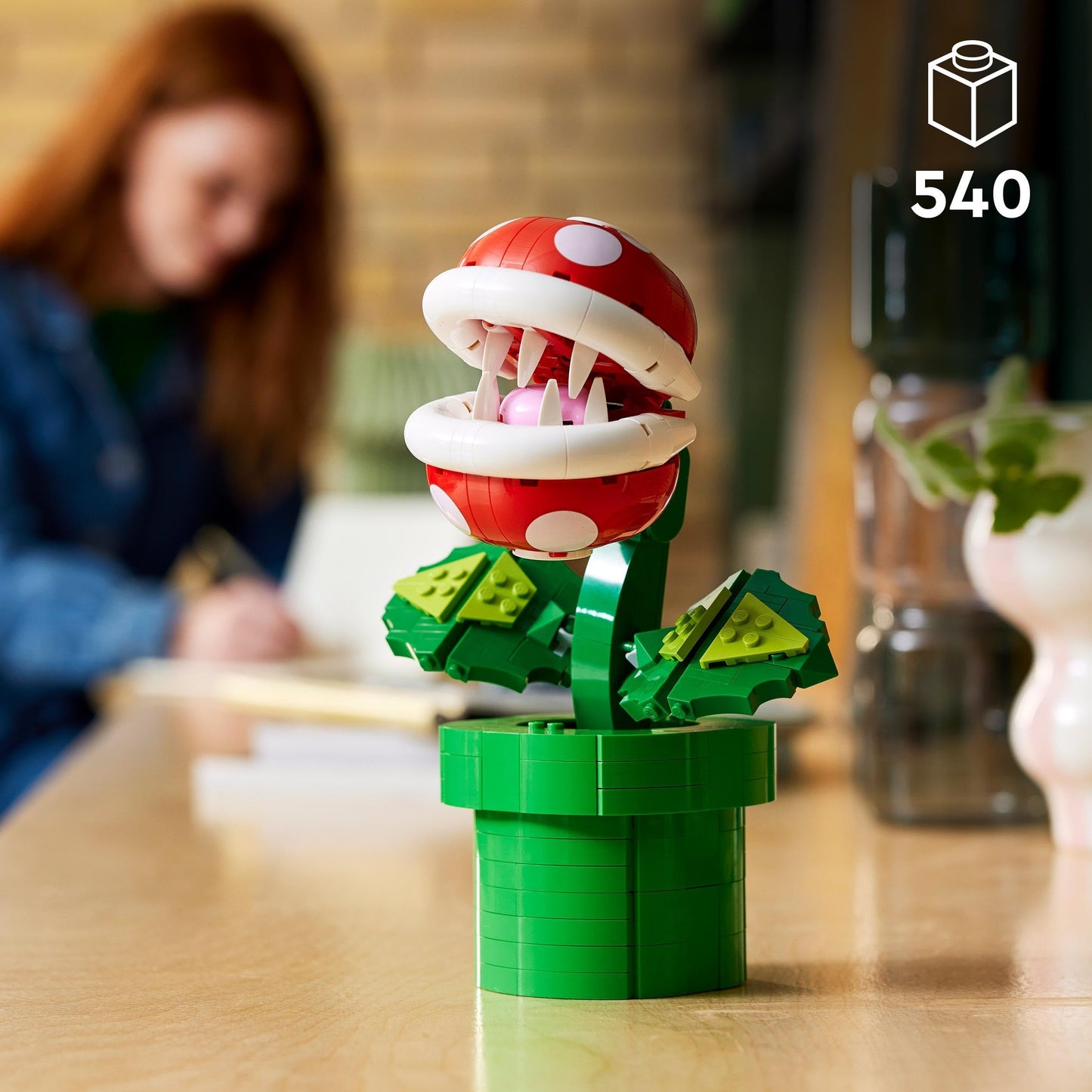 LEGO planta piraña – El villano más icónico de Mario en tu escritorio