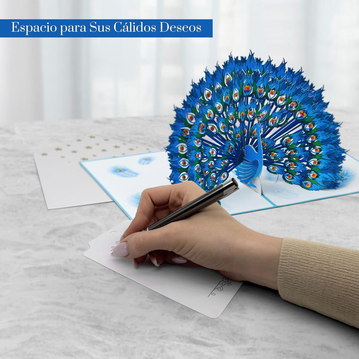 Tarjeta pavo real 3D – Orgullo, plumas y mensaje