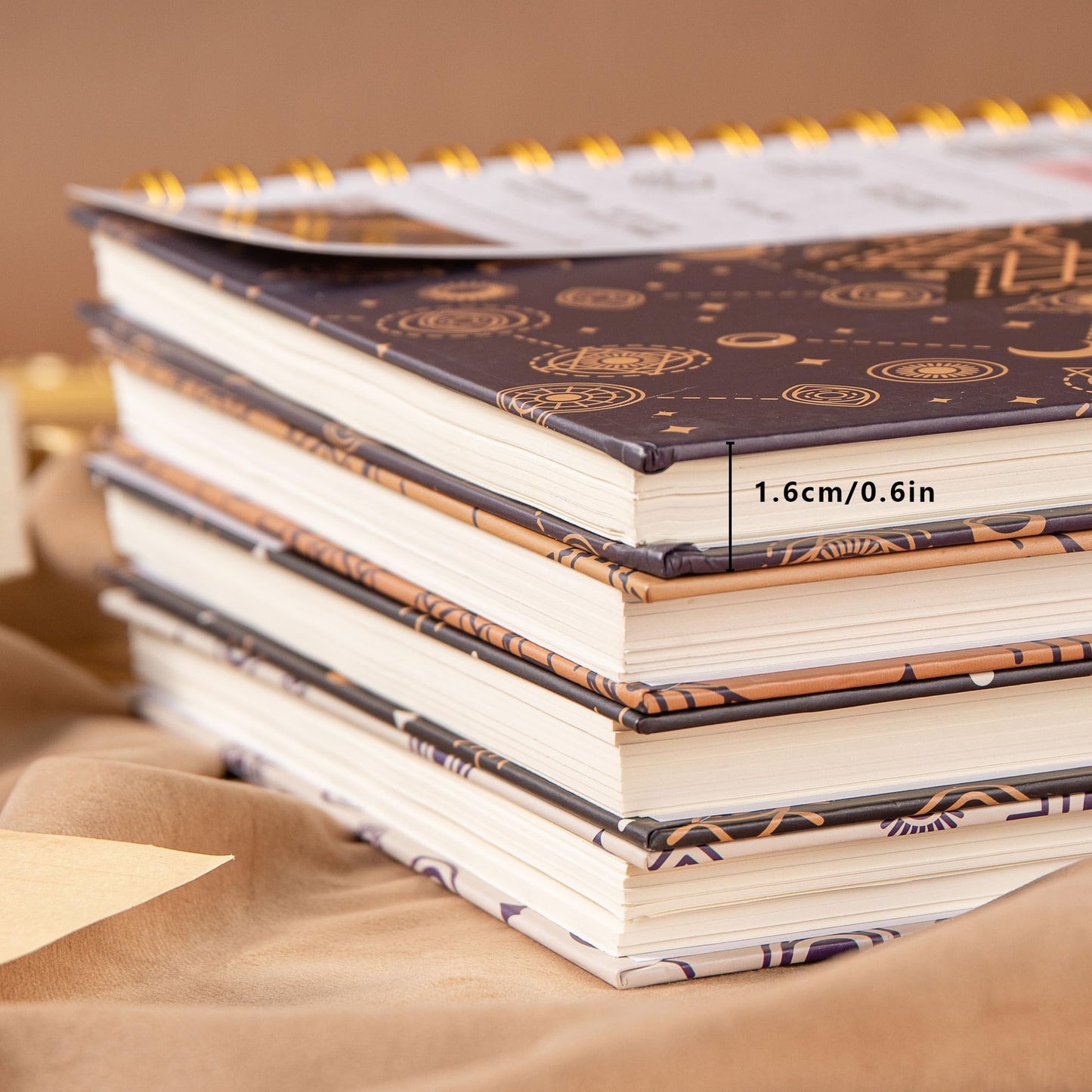 Libreta espiral mística – Donde el universo guía tus notas