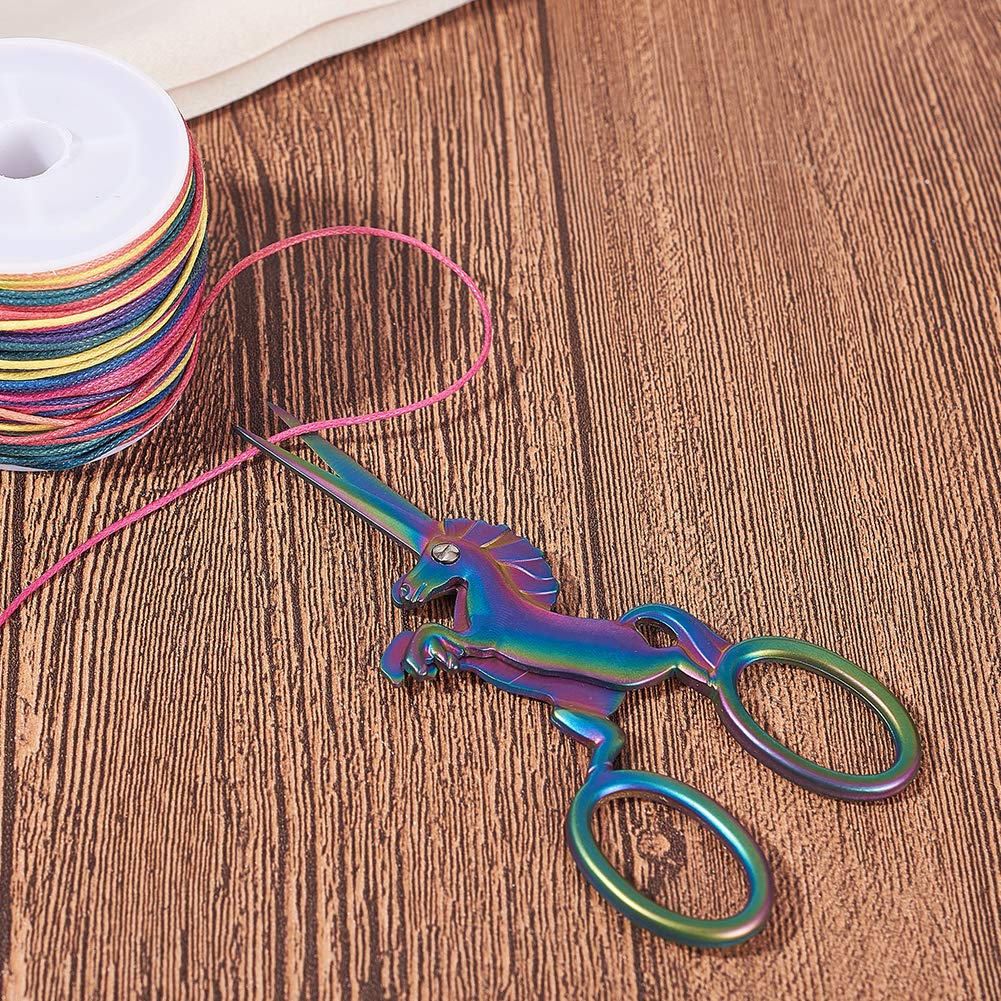 Tijeras unicornio – Bordado mágico y colorido