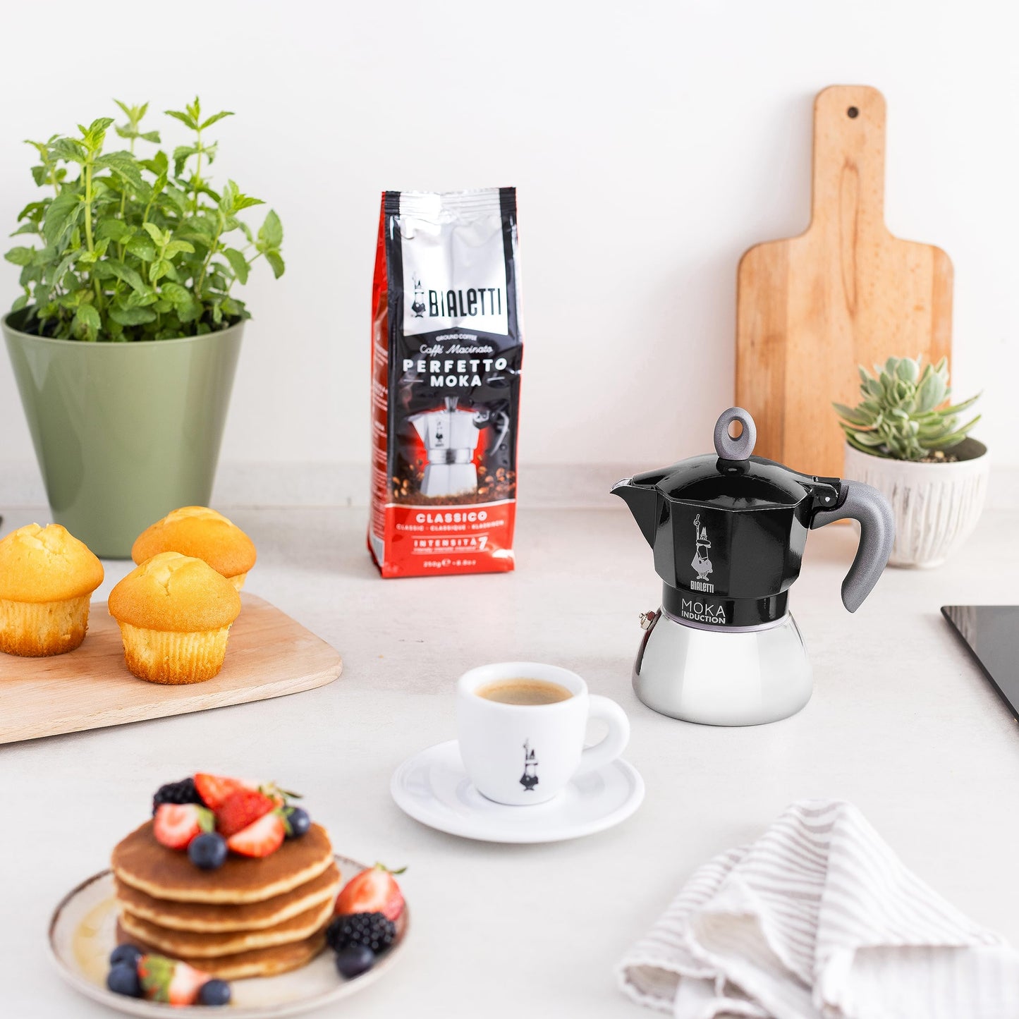Moka Bialetti induction – Café italiano en cocinas modernas