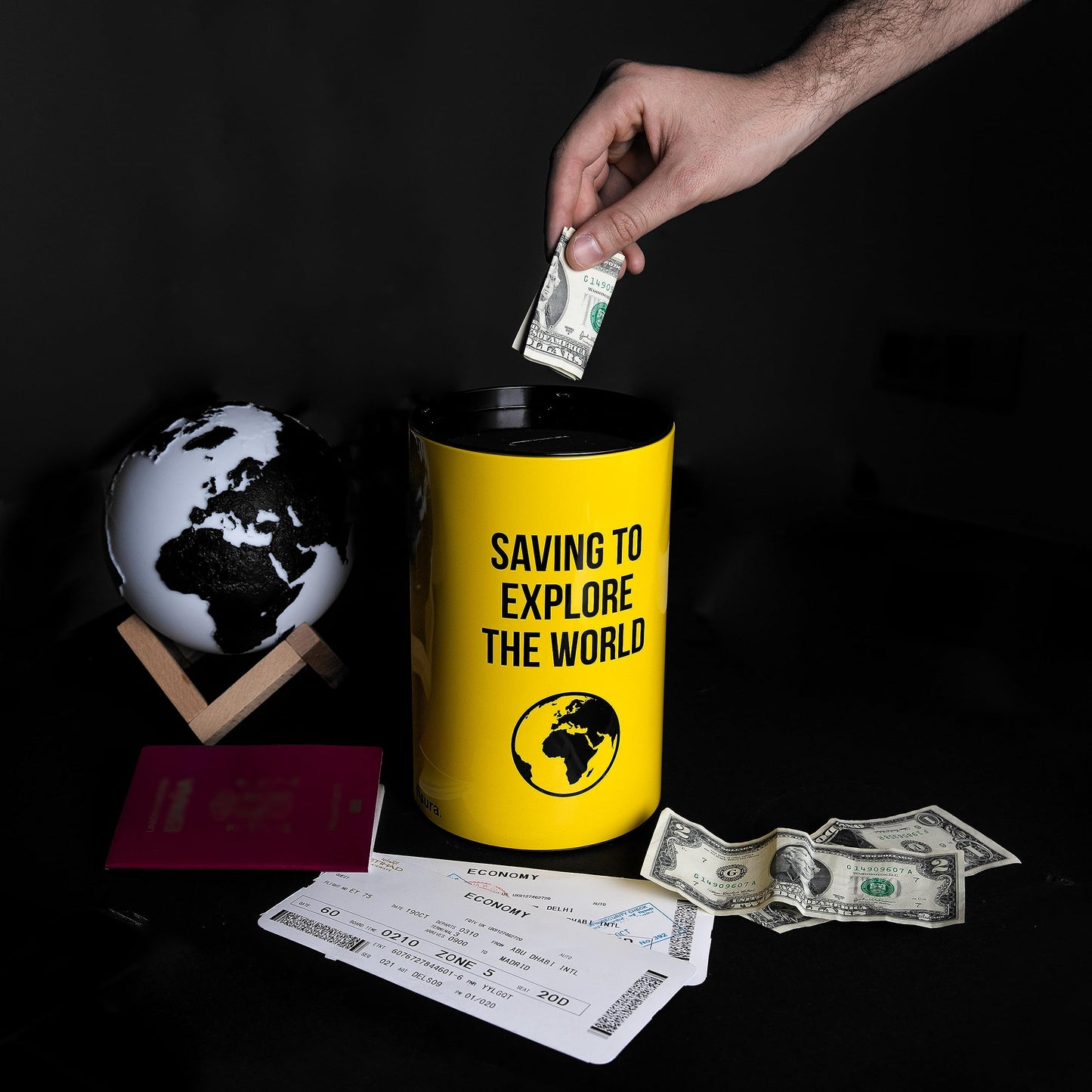 Hucha “Saving to explore the world” – Ahorra para despegar