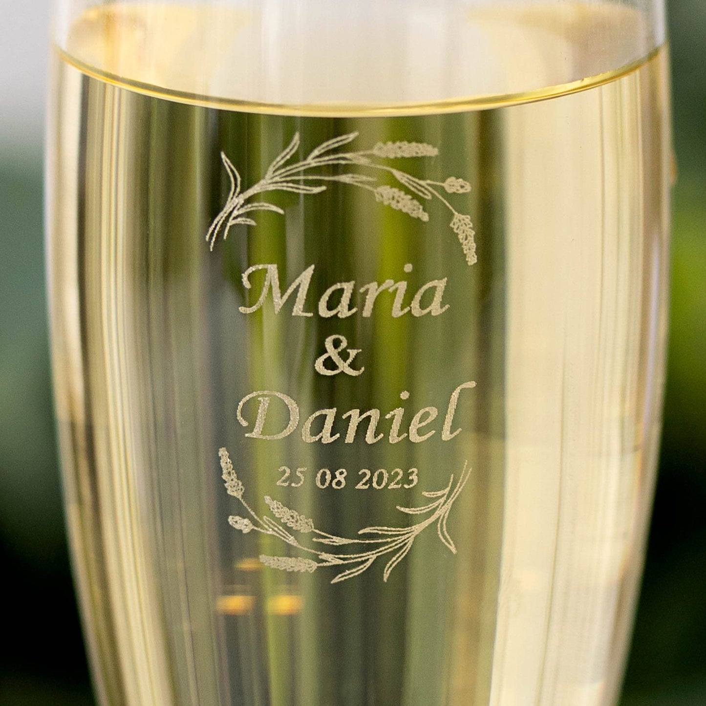 Copas cava personalizadas – Brinda con tu nombre grabado