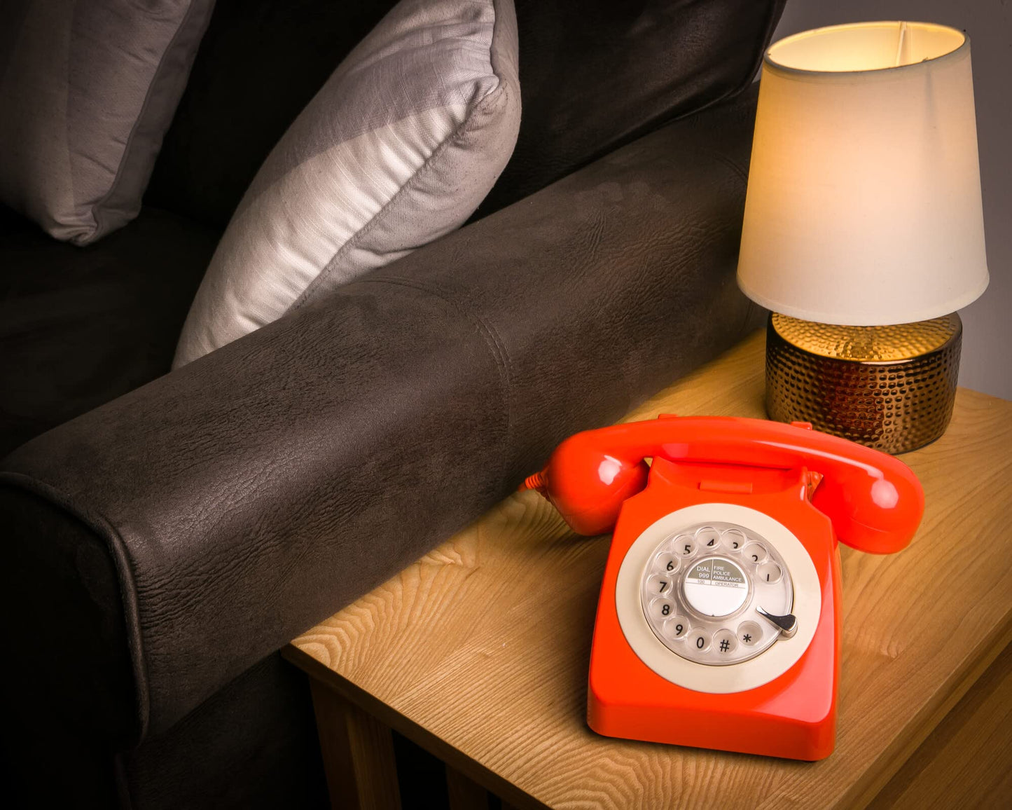 Teléfono fijo retro GPO 746 – Disco, espiral y timbre con nostalgia