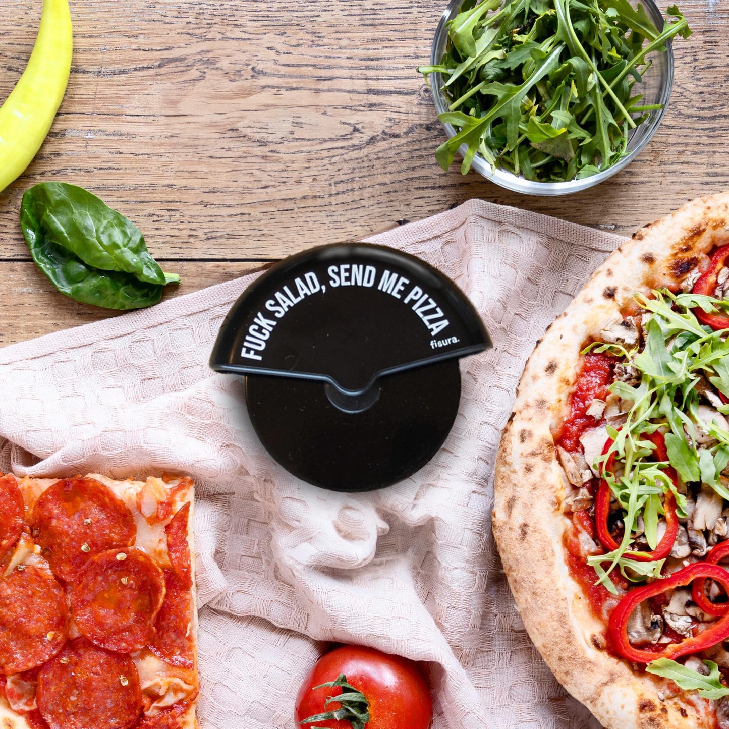 Cortapizza rebelde – F*ck salad, come pizza sin culpa