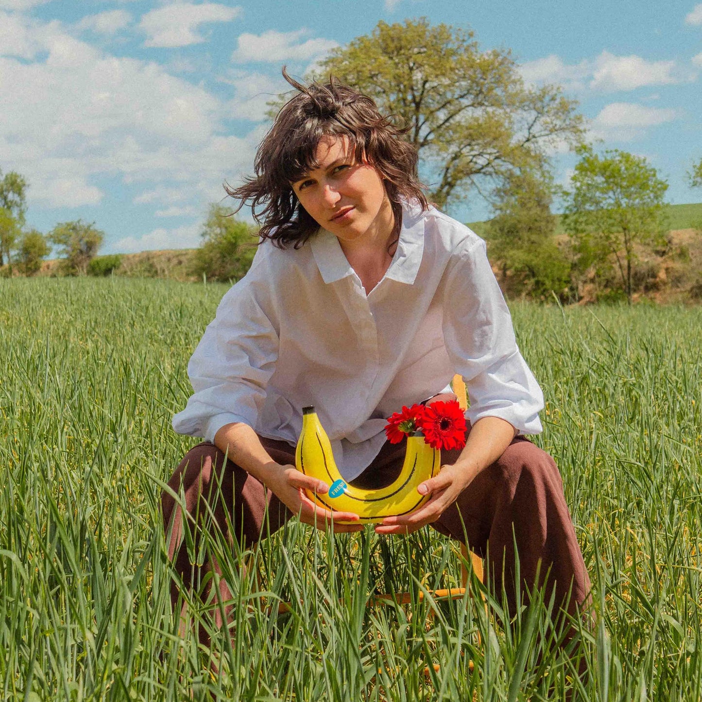 Jarrón plátano – Explosión de color para tus flores