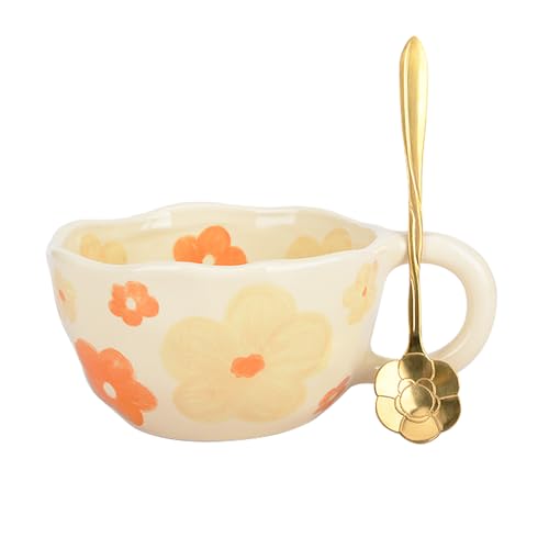 Taza floral artesanal – Sorbitos entre pétalos y brillos