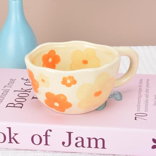 Taza floral artesanal – Sorbitos entre pétalos y brillos