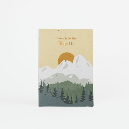 Postal Plantable "Love is in the Earth" – Amor por la Tierra