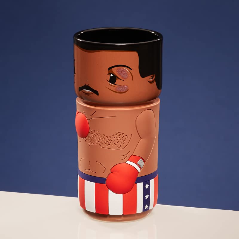 numskull CosCups by Rocky Apollo Creed - Taza de cerámica con funda de goma, 400 ml, producto oficial de Rocky