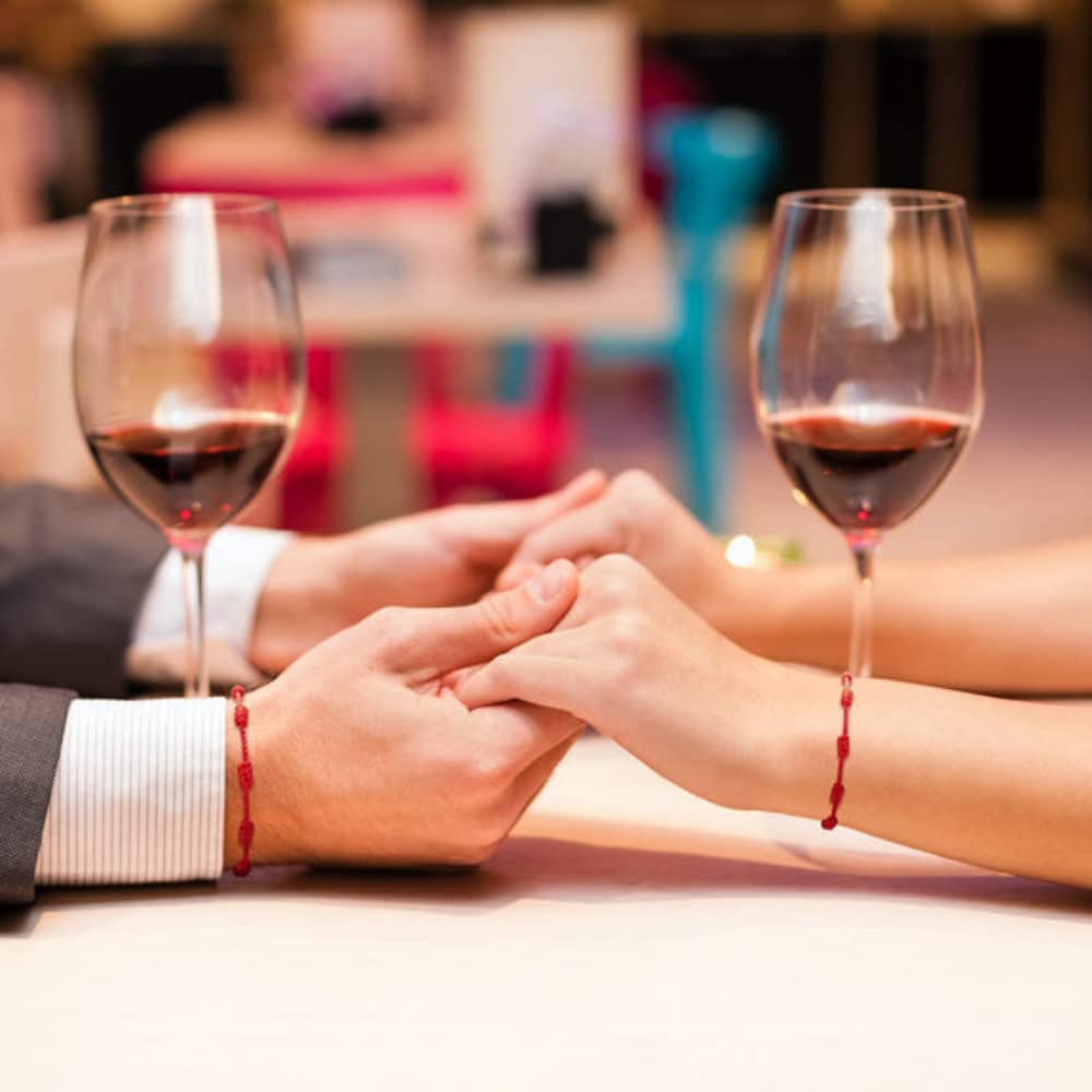 Regalo Romantico para Parejas. Pulseras Parejas hilo rojo del destino - Regalo Aniversario - Cofre con 2 Pulseras de Hilo Rojo de Leyenda Japonesa y Pergamino