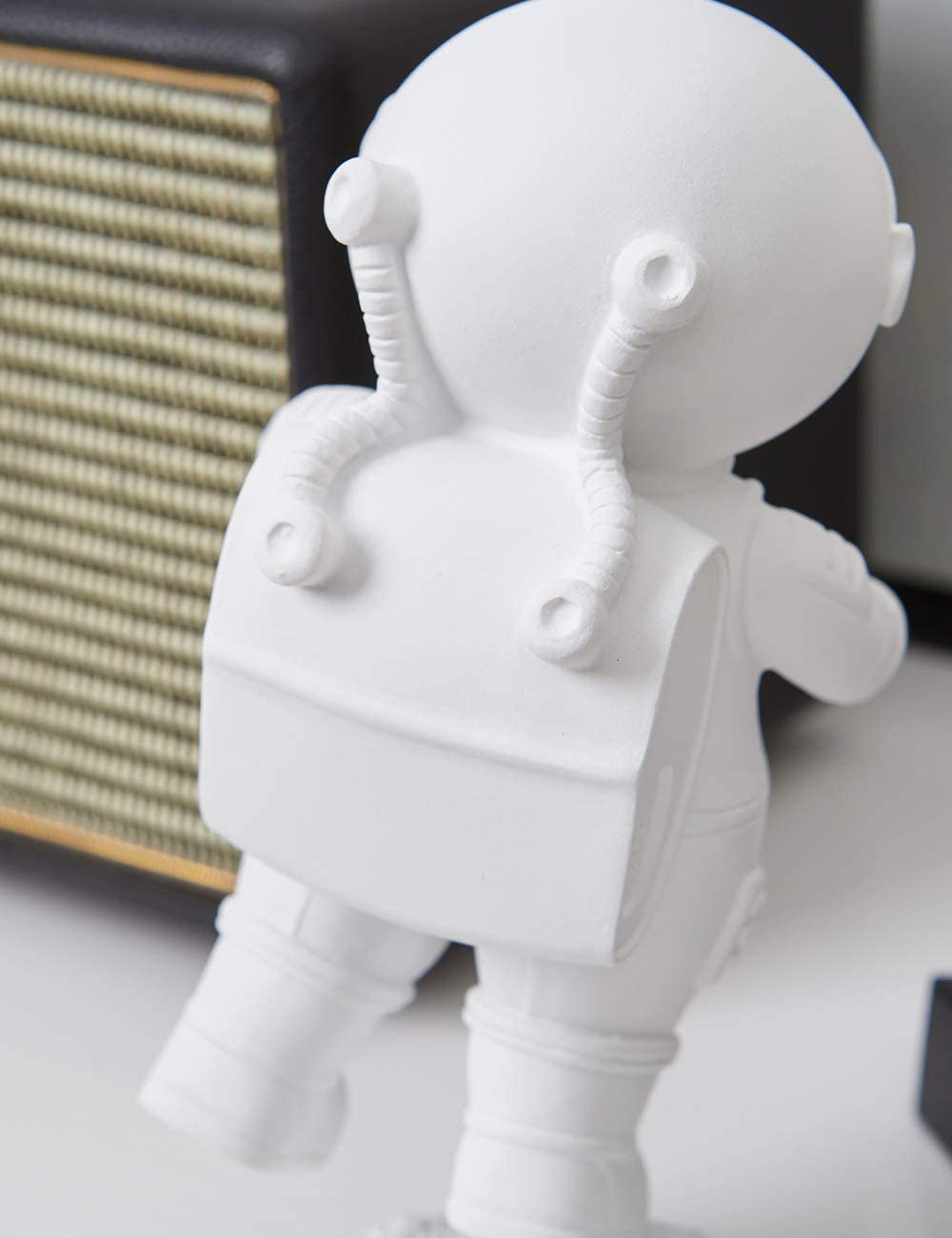 Amoy-Art Astronauta Figura Escultura Modern Decorativa Regalo Interior Estatua Salon Arte Resina Decoración del Hogar Bianco 19cm