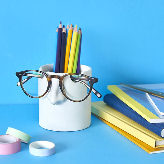 Mr. Tidy – Portalápices con gafas y estilo