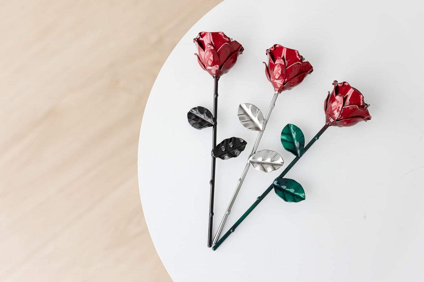 Rosa eterna de hierro – Amor que no se marchita