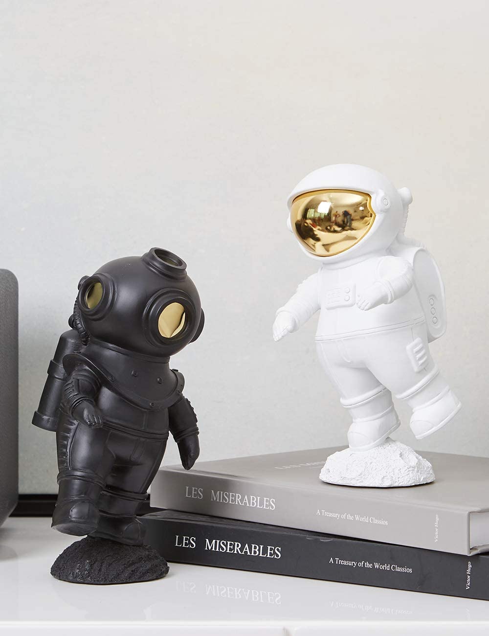 Amoy-Art Astronauta Figura Escultura Modern Decorativa Regalo Interior Estatua Salon Arte Resina Decoración del Hogar Bianco 19cm