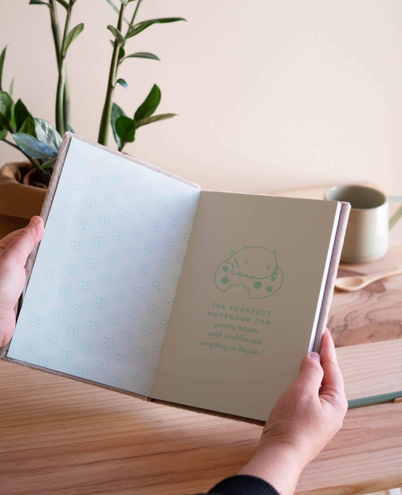 Cuaderno Peluche Pusheen – Escribe con Suavidad Felina