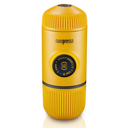 WACACO Nanopresso Cafetera Espresso Portátil, Versión Mejorada de Minipresso, 18 Bar de Presión, Cafetera de Viaje Extra Pequeña, Operada Manualmente, Amarillo