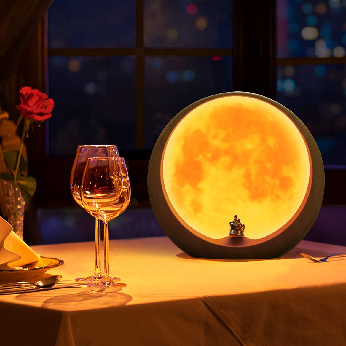 Lámpara “Amor bajo la luna” – Una luz cálida para los que se quieren bien