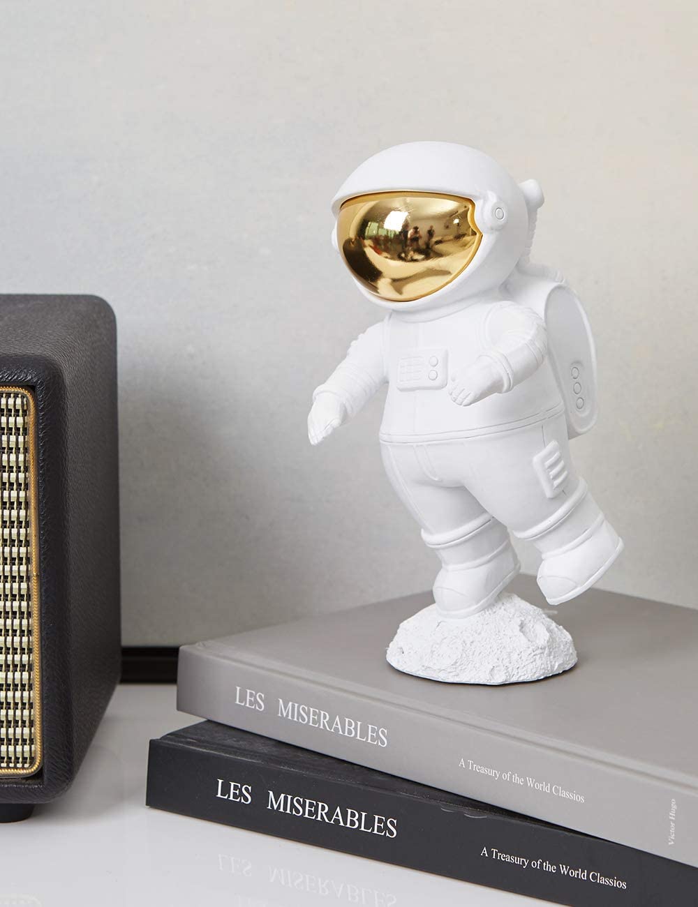 Amoy-Art Astronauta Figura Escultura Modern Decorativa Regalo Interior Estatua Salon Arte Resina Decoración del Hogar Bianco 19cm