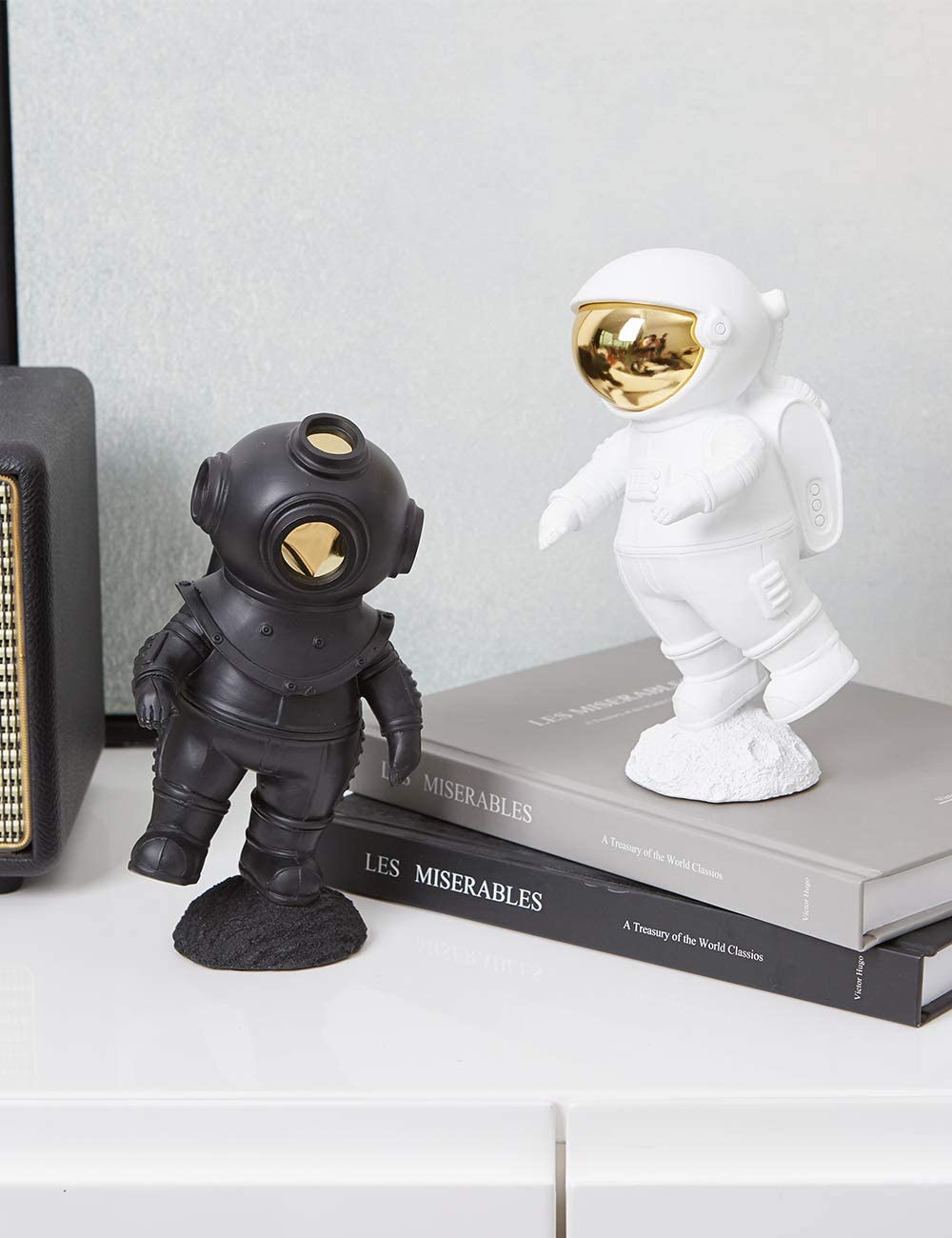 Amoy-Art Astronauta Figura Escultura Modern Decorativa Regalo Interior Estatua Salon Arte Resina Decoración del Hogar Bianco 19cm