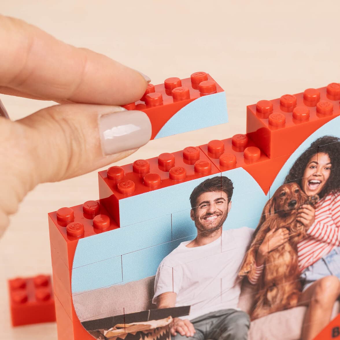 Wanapix | Puzzle Personalizado de Bloques Lego con Foto o Texto San Valentín, Sorprende a tu Amor con un Recuerdo Único y Emocionante | 49 Piezas de Bloque Lego (Rojo)